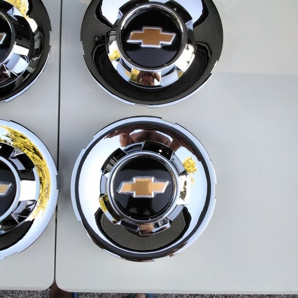 Set of 6 OEM 09 - 14 Chevrolet Tahoe Silverado Suburban Center Cap P/N 19433403 - Picture 16 of 16